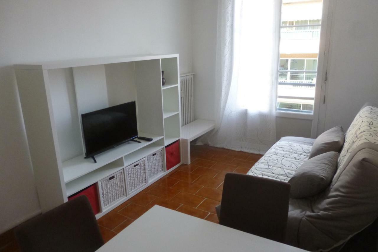 Appart 2 Pieces Pres Plage Mourillon Тулон Екстериор снимка